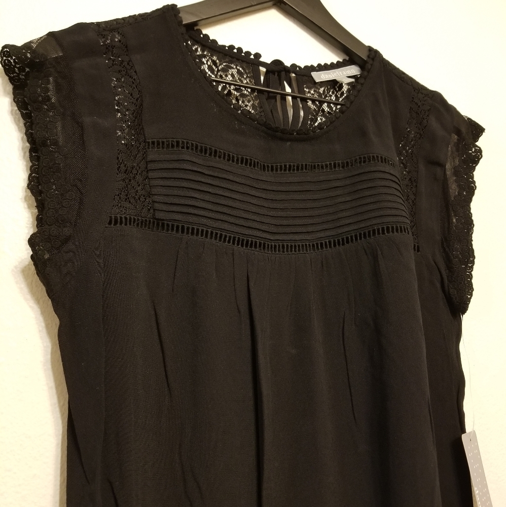 Daniel Rainn sleeveless lace-detailed top - black - Picture 2 of 7